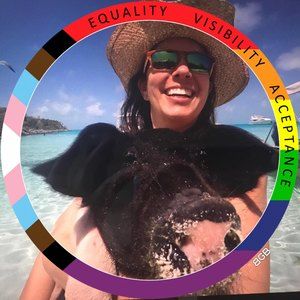 Meet your Posher, Stephanie